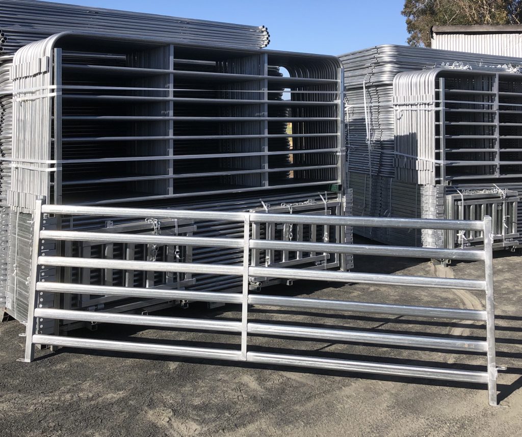 Sheep Panel Oval Rail 2900L x 1000H AG Wide Wholsalers