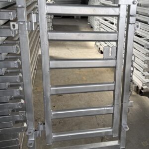 SHEEP DRAFTING GATE - 600W CLEAT & PIN JOIN