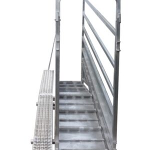 CATTLE LOADING RAMP - WITH WALKWAY